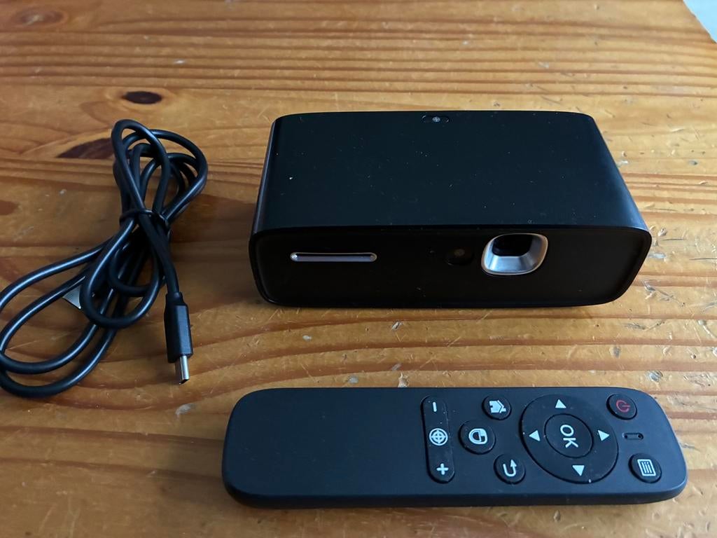 Vava mijni projector, Ophalen of Verzenden, Zo goed als nieuw