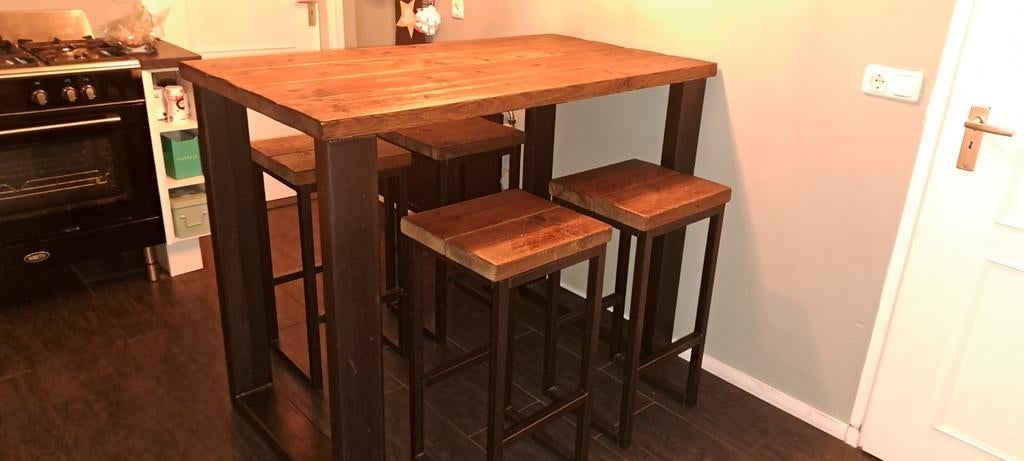 Mooie bar tafel, Ophalen, 200 cm of meer, 50 tot 100 cm, Zo goed als nieuw