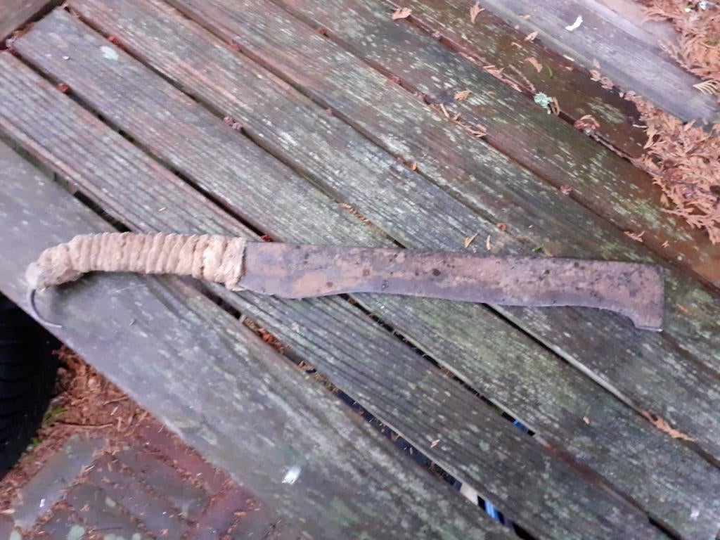 Antieke Klewang Indonesië - Goede Staat, Verzamelen, Ophalen of Verzenden, Overige soorten