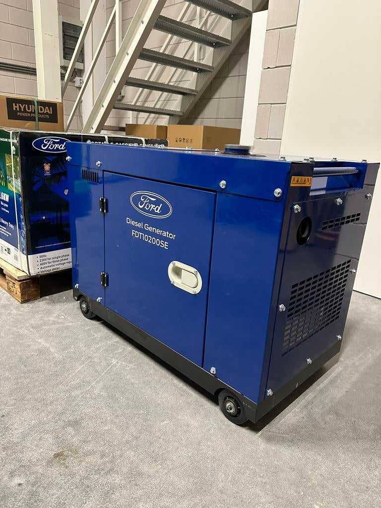 Ford 10200SE! Aggregaat! Nieuw in doos!, Doe-het-zelf en Verbouw, Aggregaten, Ophalen, Nieuw, Benzine