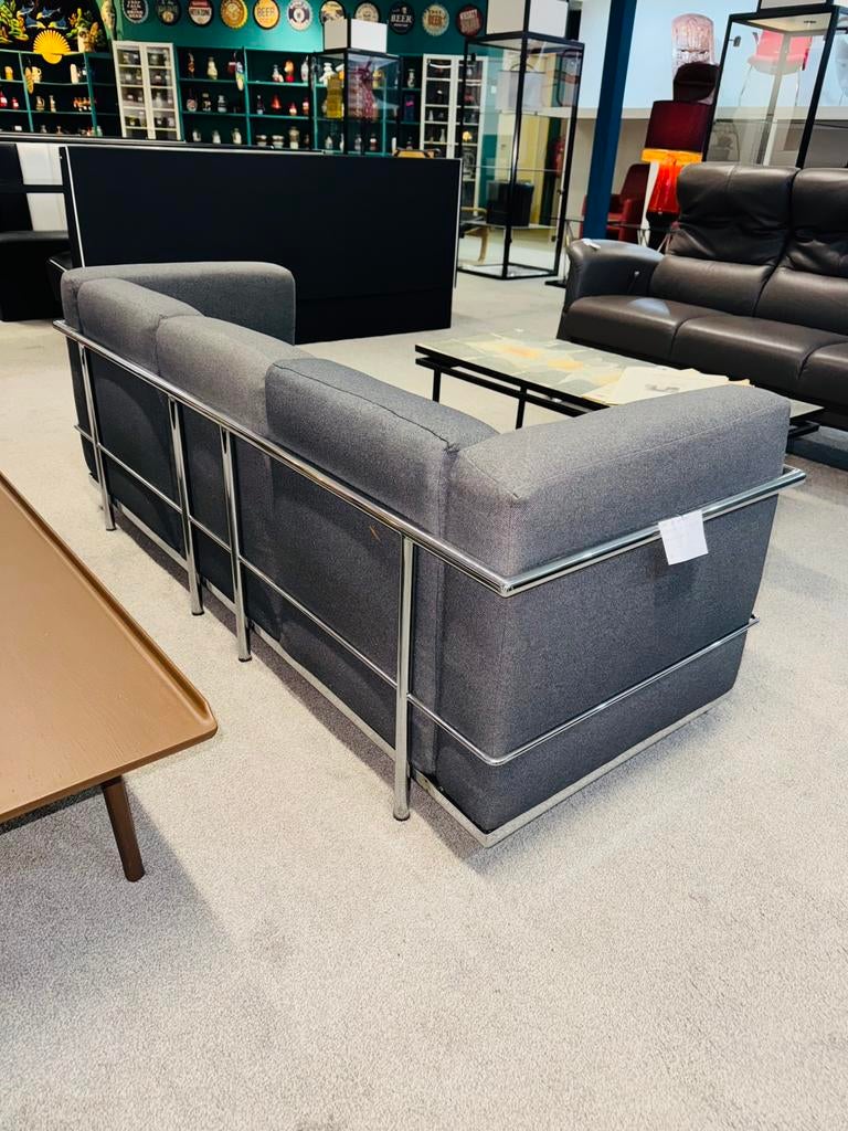 Design bank naar ontwerp Cassina Le Corbusier replica bank, Ophalen of Verzenden, A, A, A