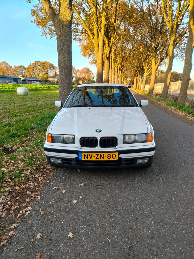 Bmw compact 316 i Klassieker, Auto's, Particulier, Te koop