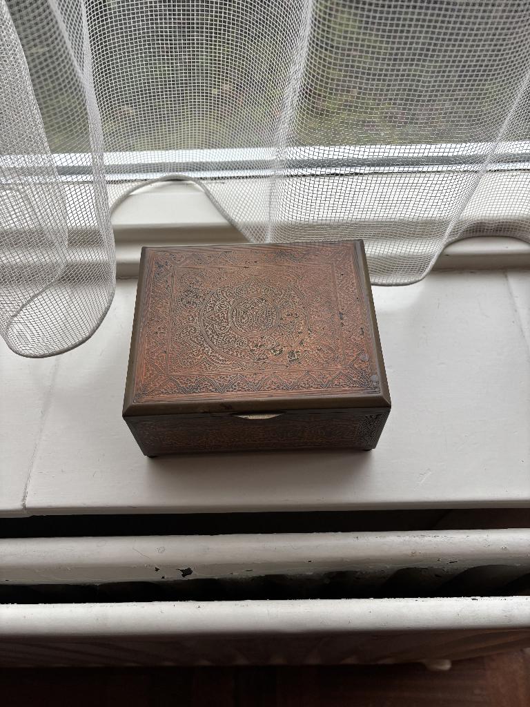 Kashmirs (Noord-India) gegraveerd kistje, Antiek en Kunst, Ophalen