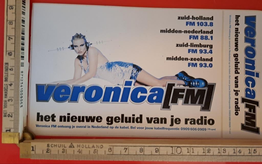 Vintage sticker Veronica FM het nieuwe geluid van je radio, Ophalen of Verzenden, Zo goed als nieuw