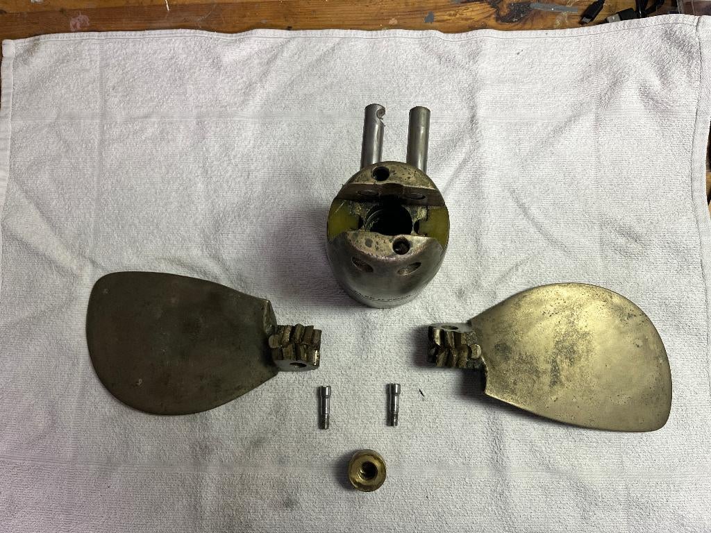 Flexofold, 2-blade 16" x 13" LH, Ophalen of Verzenden, Zo goed als nieuw, Motor en Techniek, Zeilboot