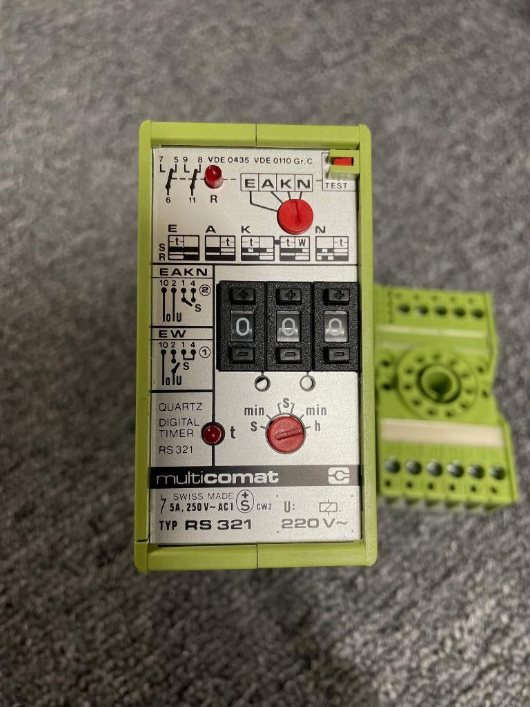 Multi Comat  multifunctioneel Tijdrelais, Hobby en Vrije tijd, Elektronica-componenten, Ophalen of Verzenden, Nieuw