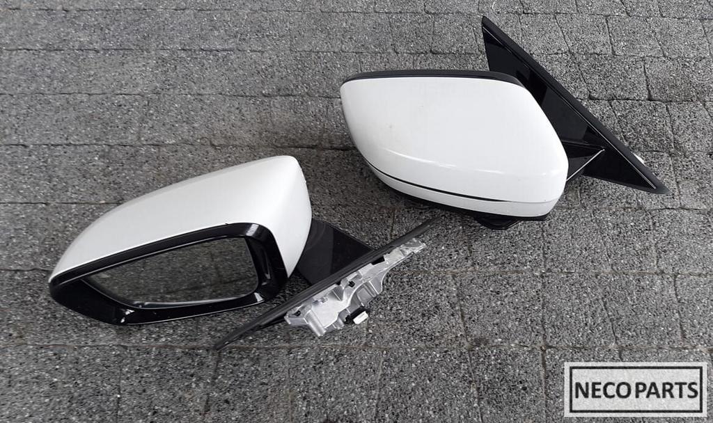 BMW X5 G05 5 PIN KLEUR A300 SPIEGEL BUITENSPIEGEL O.A!!, Ophalen of Verzenden, Gebruikt