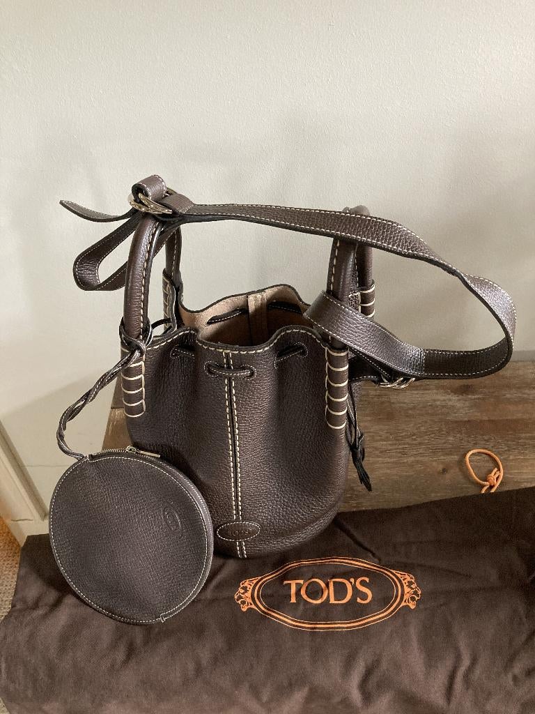 Tods tas dames, Sieraden, Tassen en Uiterlijk, Tassen | Damestassen, Ophalen of Verzenden, Zo goed als nieuw, Bruin, Handtas