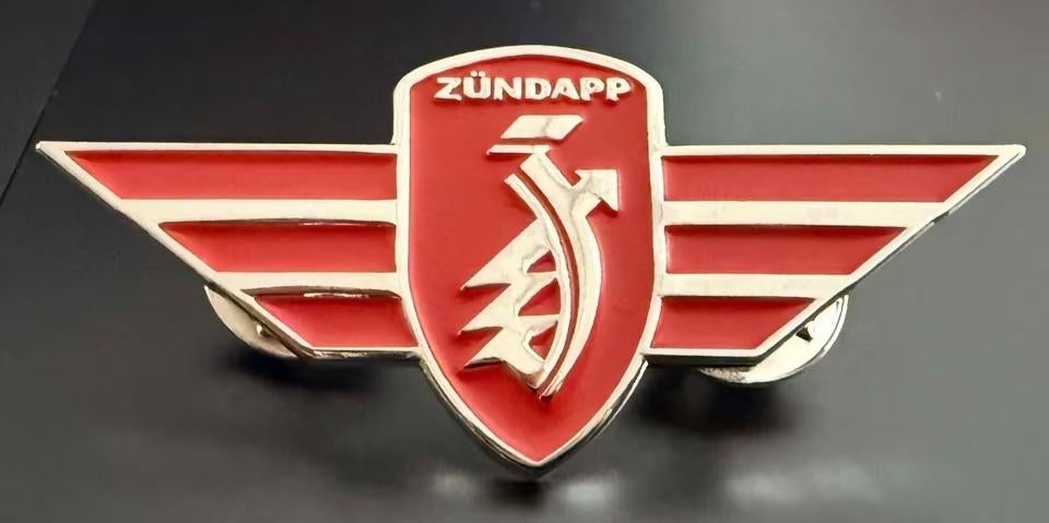 ZUNDAPP logo Pin Rood voor KS 50 100 125 517 CS GT GTS janus, Ophalen of Verzenden, Nieuw