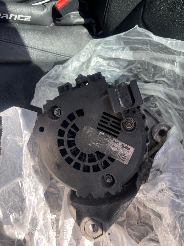 Dynamo BMW F31 318d 2014 - Mogelijk defect (2622129A), Ophalen of Verzenden, Gebruikt, BMW