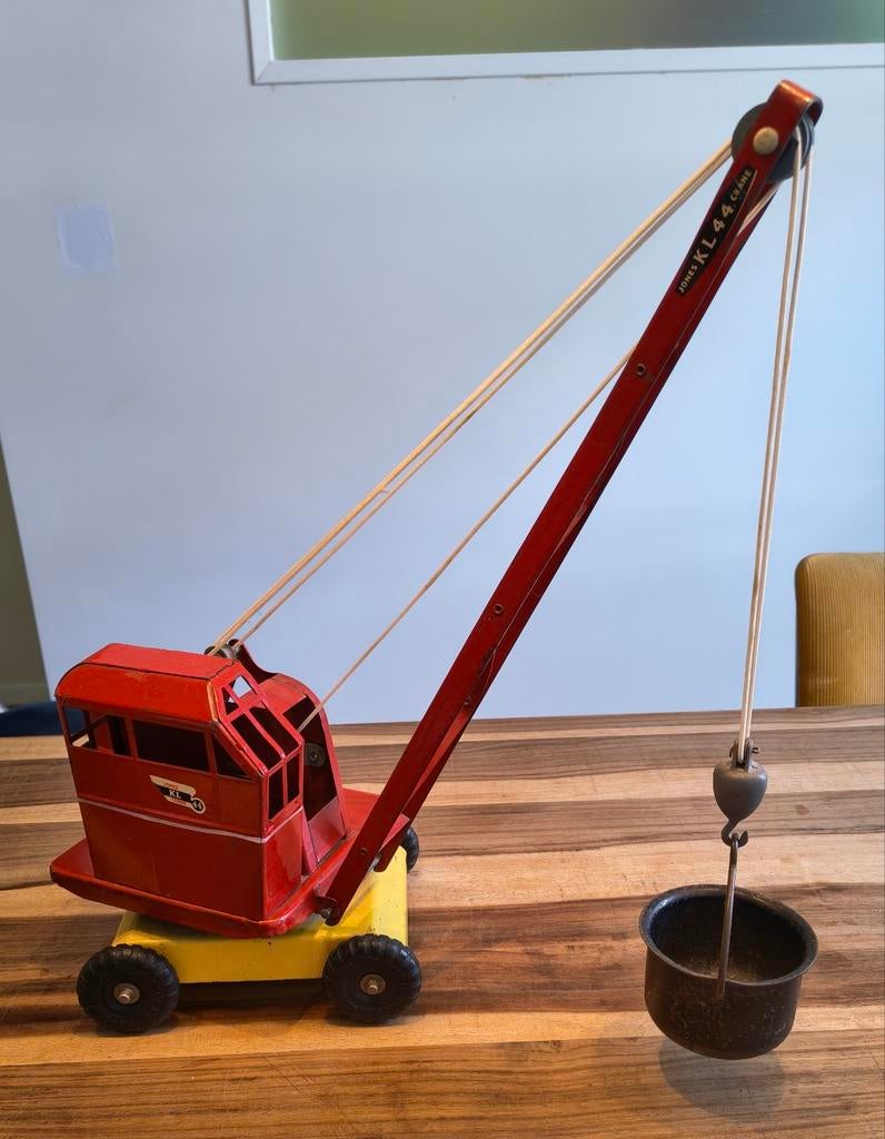 Triang speelgoedhijskraan Jones KL44 crane, Ophalen, Gebruikt, Jongen of Meisje