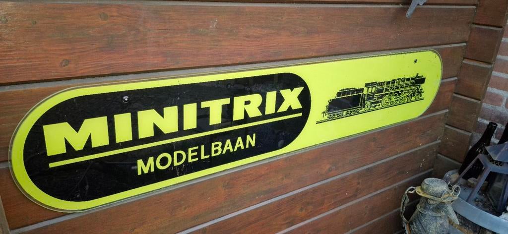 Minitrix glazen reclamebord zeldzaam!!!, Hobby en Vrije tijd, Ophalen, Gelijkstroom, Wagon, Trix