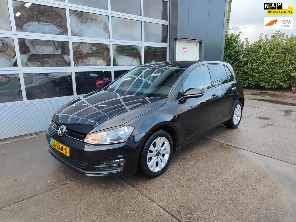 Volkswagen Golf 1.2 TSI Trendline, Voorwielaandrijving, Euro 5, Gebruikt, 4 cilinders