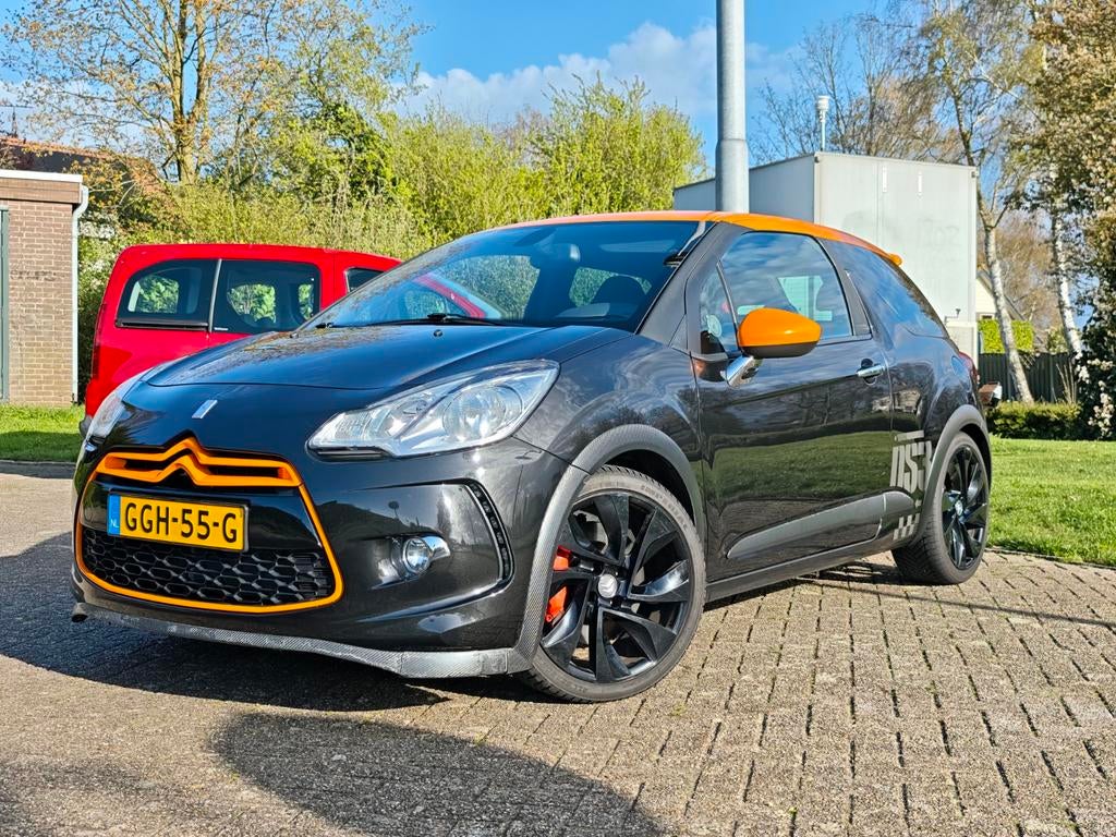*Nieuw motorblok bij 74k km* Citroën DS3 Racing 2012 207PK, Auto's, Citroën, Voorwielaandrijving, 4 cilinders, 1156 kg, Zwart