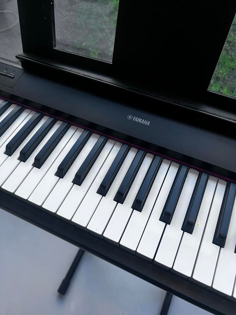 Yamaha Piaggero NP-12B digitale piano, Muziek en Instrumenten, Keyboards, Ophalen, 61 toetsen, Yamaha, Zo goed als nieuw