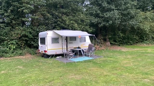 Buerstner Ventana 435 TS te koop, Rondzit, 750 - 1000 kg, Bürstner, 6 tot 7 meter