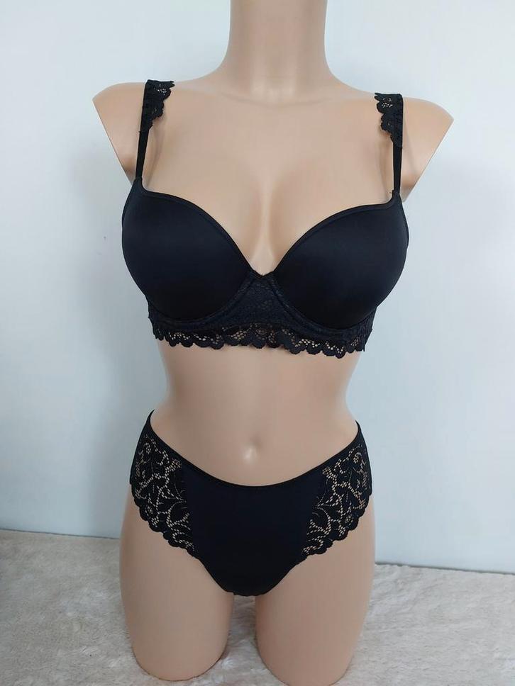 Nieuw marie jo bh elis
bh 70d, ., Ophalen of Verzenden, BH, .