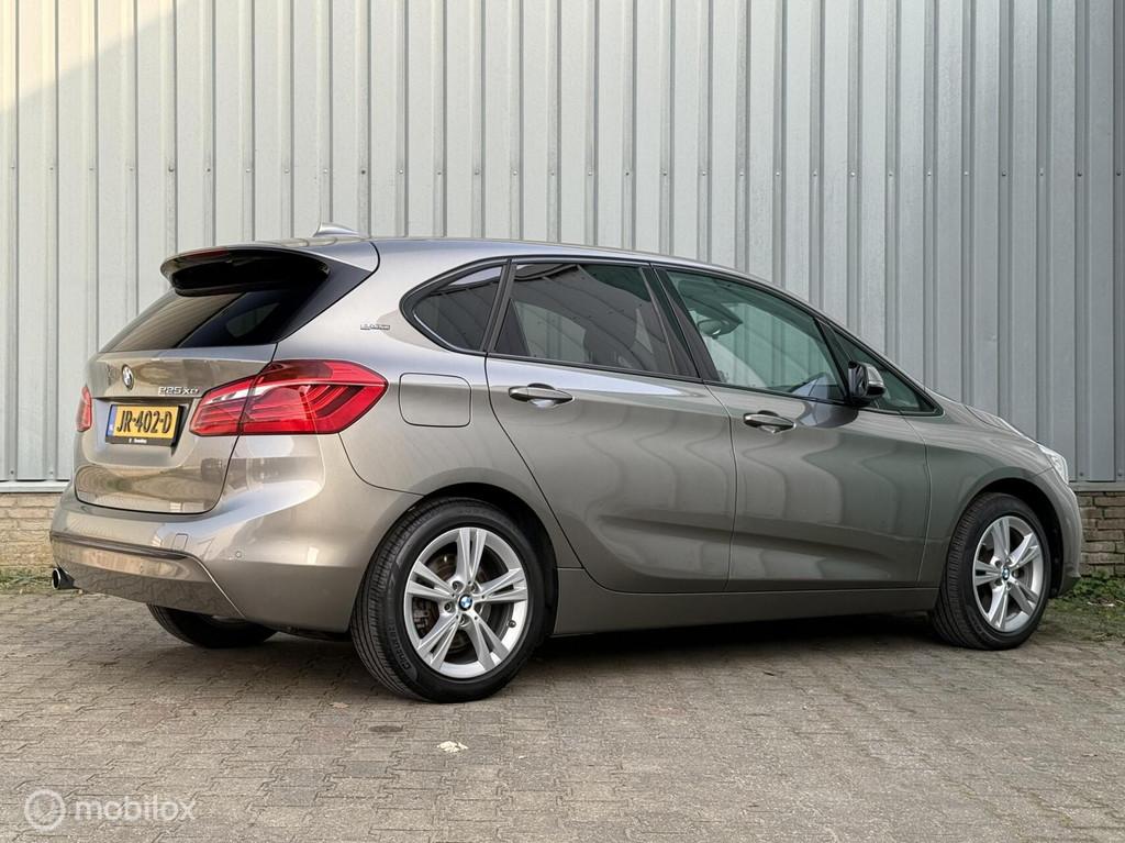 BMW 2-serie A.T. 225xe High Ex. PHEV | HUD | Memory | ACC, Automaat, Stof, Origineel Nederlands, Bedrijf