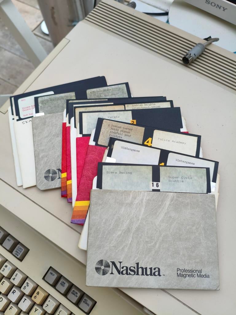 10 disks met software voor de Commodore 64., Computers en Software, Ophalen of Verzenden