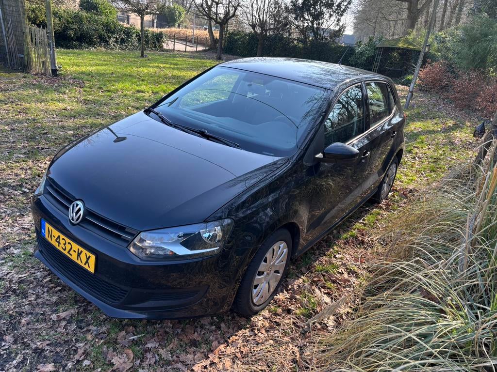 Volkswagen Polo 1.2 51KW 2011 Zwart, Voorwielaandrijving, 967 kg, 40 €/maand, 1198 cc
