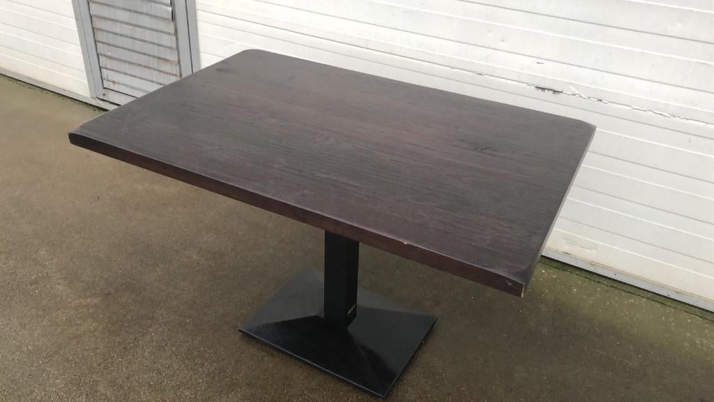 2 stuks echte bruine eiken horeca tafels 120x80 cm en 120x50, Ophalen