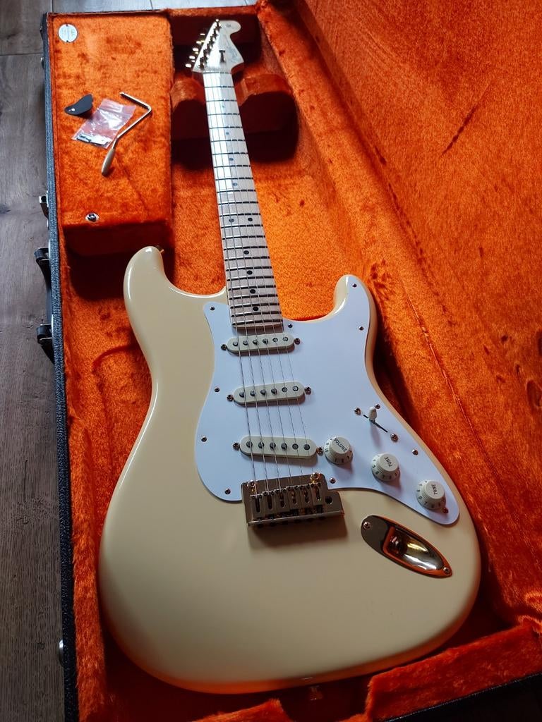 Fender Stratocaster Limited Edition, Ophalen, Zo goed als nieuw, Solid body, Fender