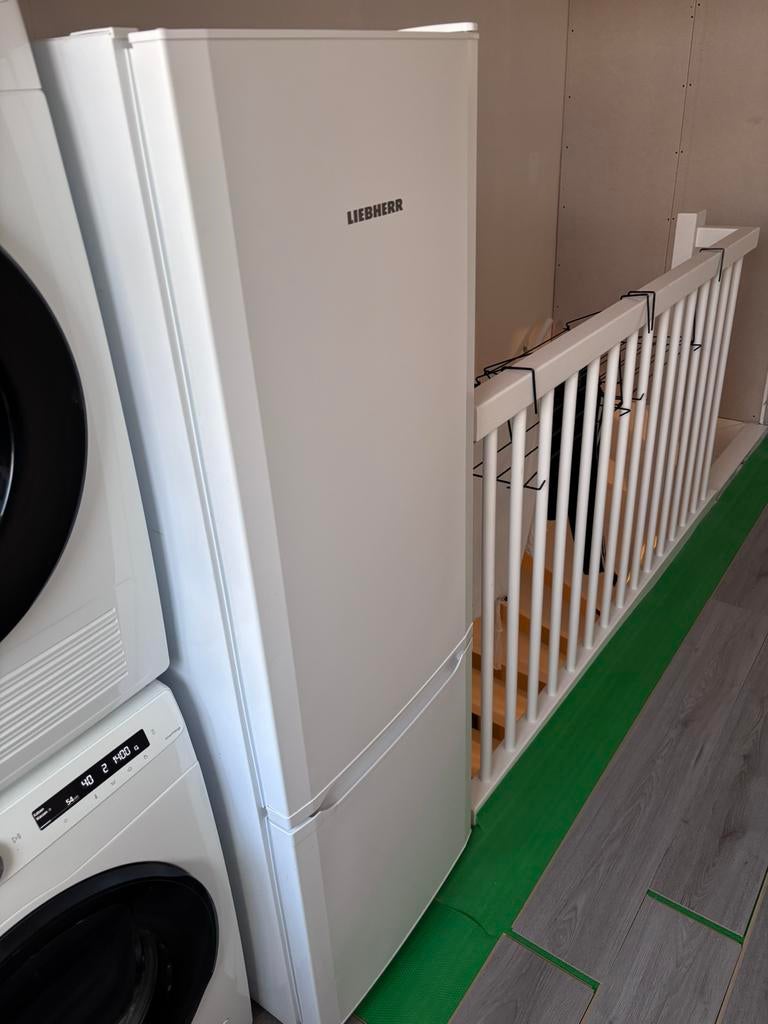 Liebherr, Ophalen, 200 liter of meer, Met aparte vriezer, 160 cm of meer