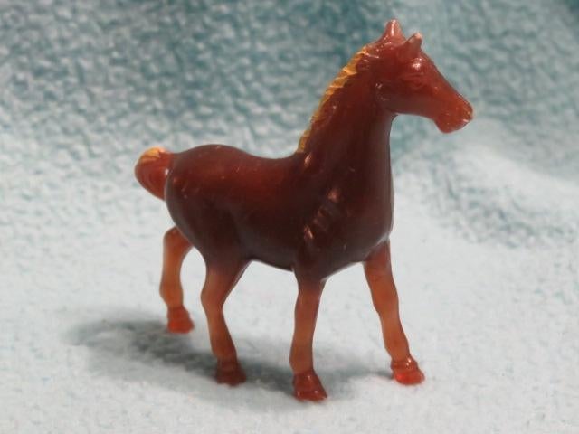 1 EURO OF GRATIS Hard plastic paard 6,5 cm hoog, Ophalen, Zo goed als nieuw