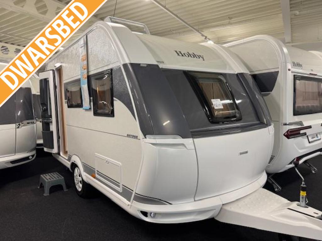 Hobby On Tour 390 SF 2026 + voorraam nu voor €23950, Hobby, Bedrijf, Treinzit, 750 - 1000 kg