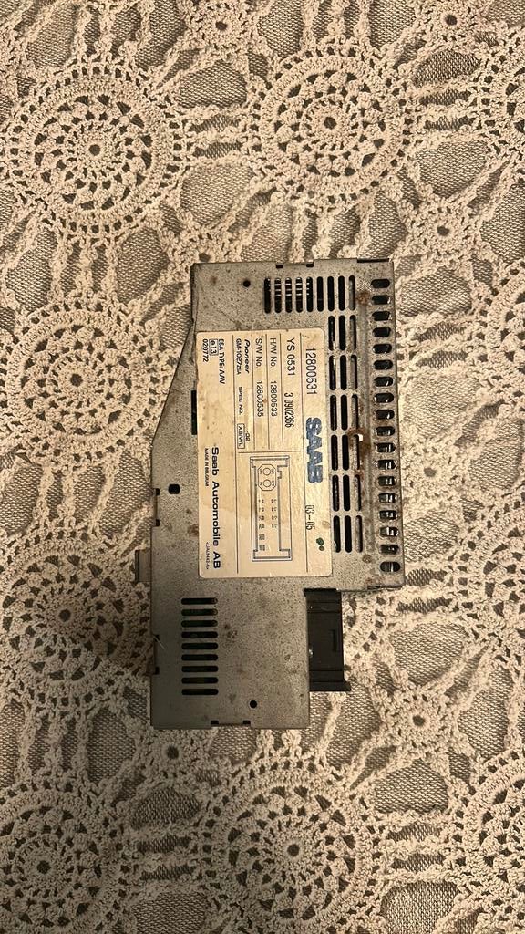 Saab 9-3 Amp1 Versterker, Auto diversen, Autoradio's, Ophalen of Verzenden, Gebruikt