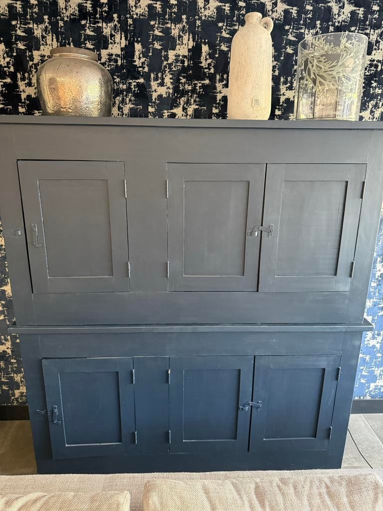 Hoffz kast koningsblauw geverfd, Huis en Inrichting, Kasten | Overige, Gebruikt, Ophalen