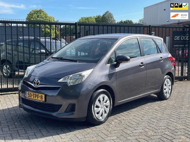 Toyota Verso-S 1.3 VVT-i Comfort, Voorwielaandrijving, Euro 5, Stof, Gebruikt