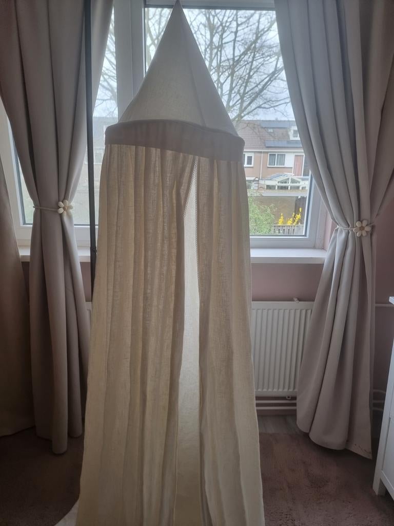 Klamboe creme beige kleur met zwarte piekstok, Ophalen of Verzenden, Zo goed als nieuw, Klamboe