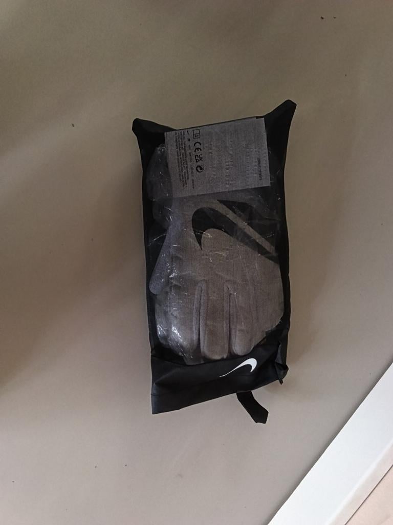 Nike keepershandschoenen - Nieuw in verpakking, Ophalen of Verzenden, Nieuw, Handschoenen