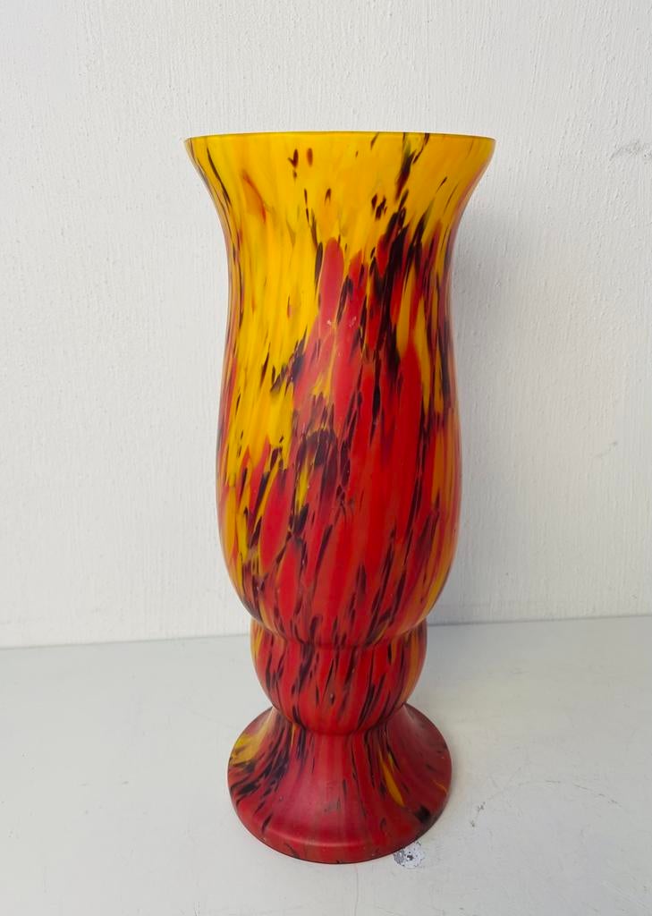 Bohemian Spatter vaas , Art Deco jaren 30 Kralik, Ophalen of Verzenden