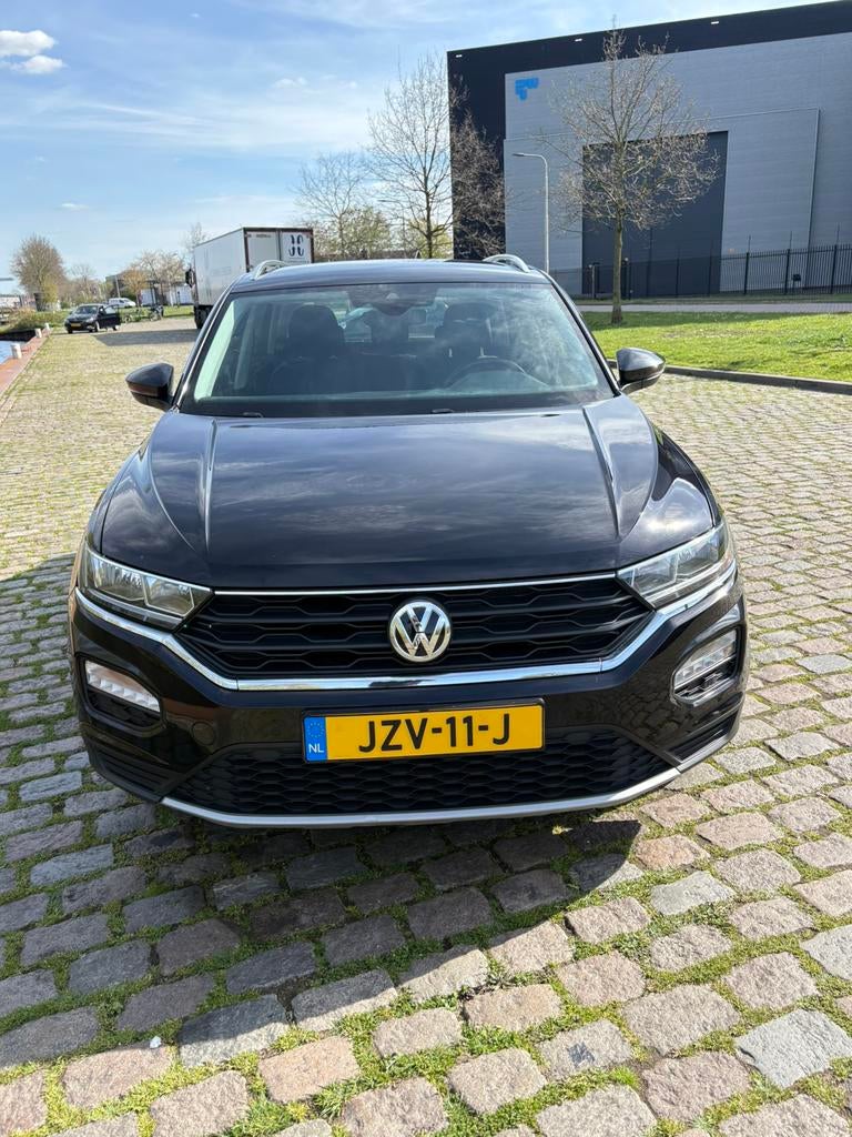 Volkswagen T-Roc 1.0 TSI 115pk 2018 Zwart, Voorwielaandrijving, Zwart, 115 pk, Particulier