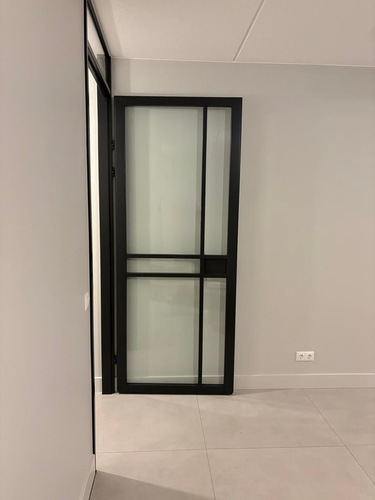 2x Pertura opdekdeur nieuw, 231.5x93cm, signaalzwart, Doe-het-zelf en Verbouw, Ophalen, 80 tot 100 cm, 215 cm of meer, Binnendeur