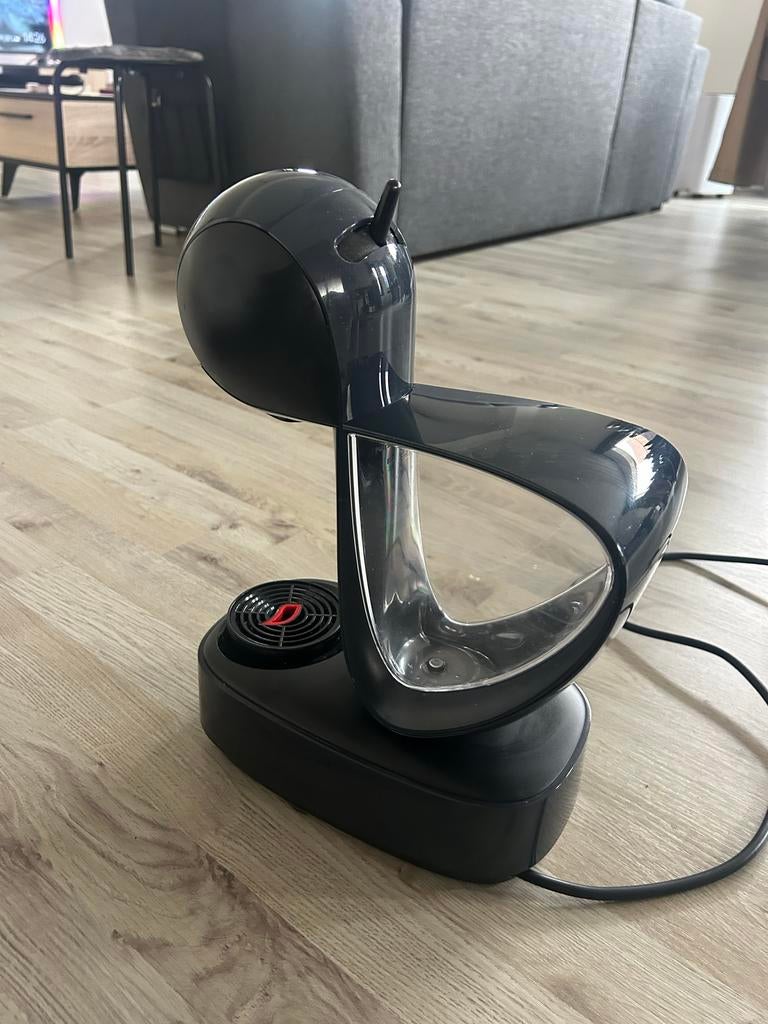 Dolce Gusto Infinissima - Nescafé Koffiezetapparaat, Witgoed en Apparatuur, Koffiezetapparaten, Ophalen, Gebruikt, Koffiemachine