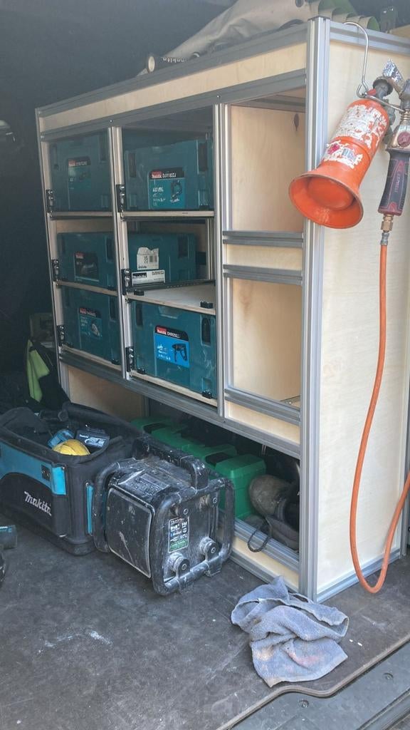 Bedrijfswageninrichting, Auto diversen, Ophalen