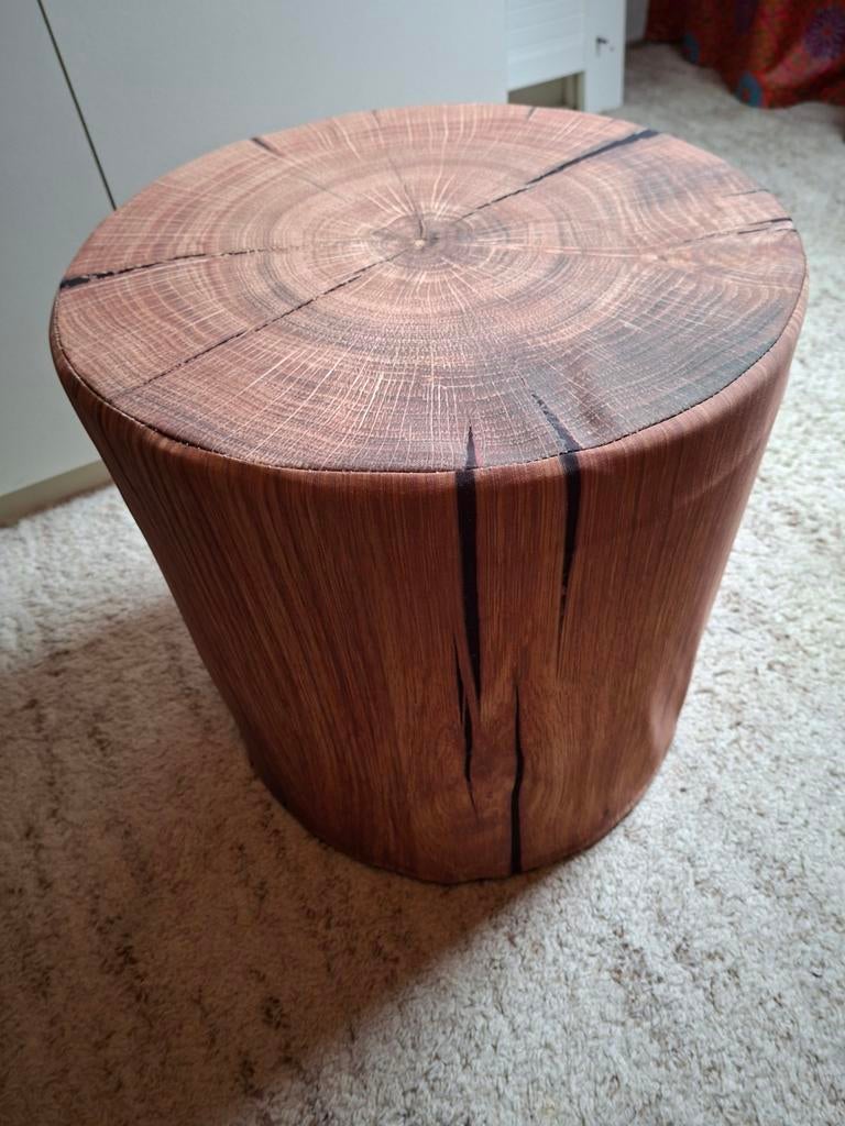 Poef, 45 cm bij 45 cm boomstam, voor buiten en binnen., Ophalen, Zo goed als nieuw, Rond