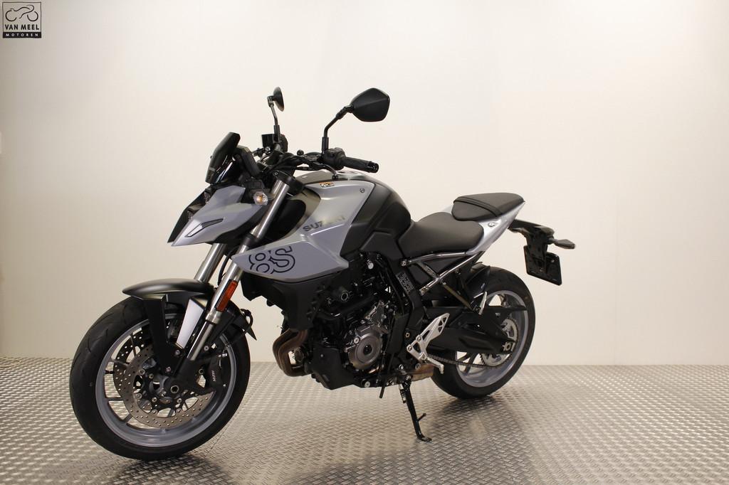 Suzuki GSX800 (bj 2024) - foto 3