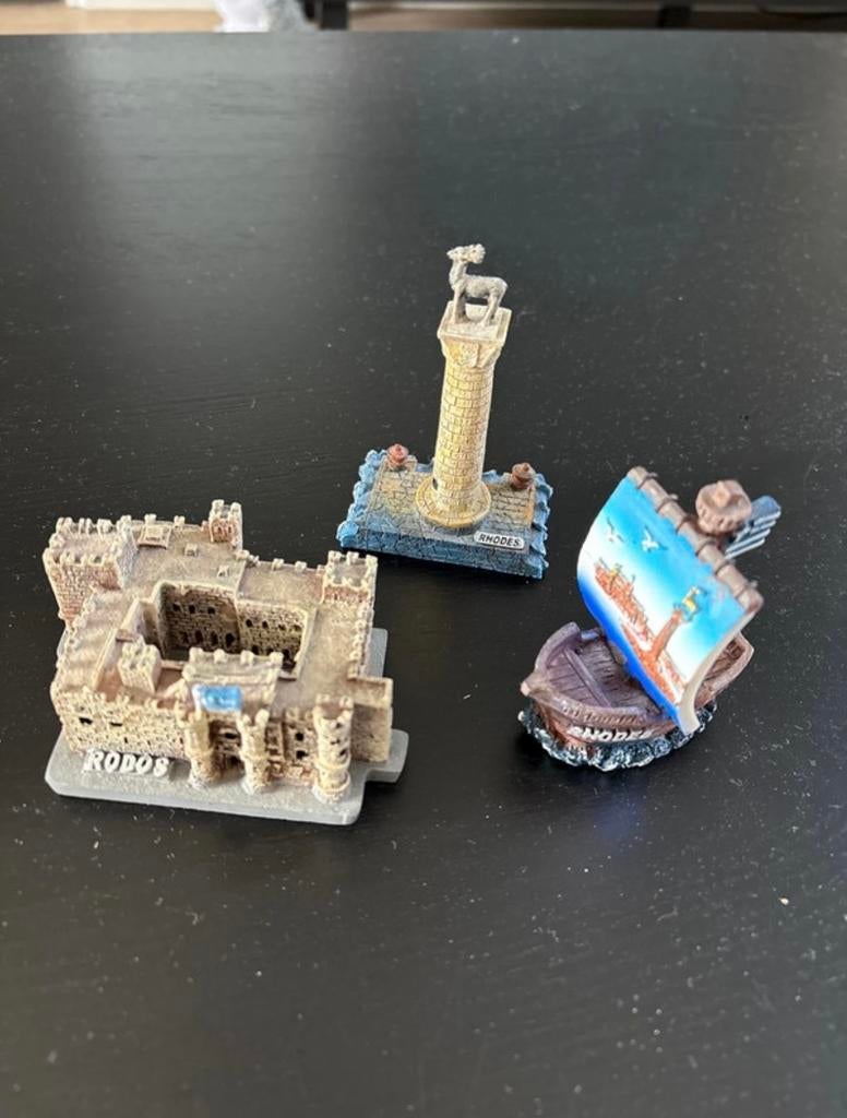 Souvenirs Rhodos - Set van 3 Griekse miniaturen, Ophalen of Verzenden, Zo goed als nieuw