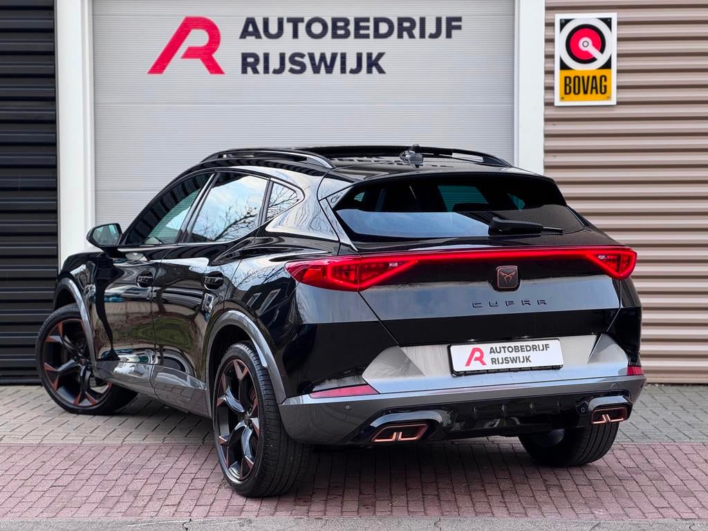 CUPRA Formentor 1.4 e-Hybrid VZ Copper Edition Memory/Pano/S, 12 maanden, Gebruikt, 4 cilinders, Zwart