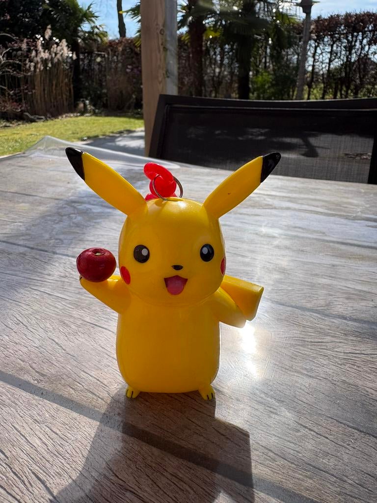 Pikachu sleutelhanger 2007 collectors item, Ophalen, Zo goed als nieuw