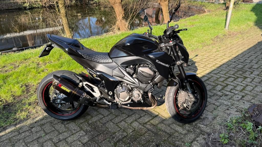 Kawasaki Z800 special All Black edition, Motoren, Motoren | Kawasaki, 4 cilinders, Motorrijbewijs A, Meer dan 35 kW, Naked bike