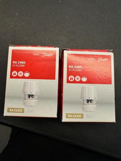 T.K. 2 x nieuw in doos Danfoss RA2980 radiatorknoppen, Ophalen of Verzenden, Nieuw