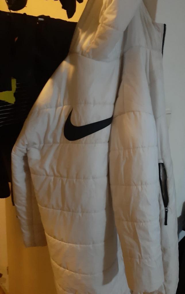 Nike Therma-FIT winterjas maat M, Ophalen, Gedragen, Maat 48/50 (M), Wit
