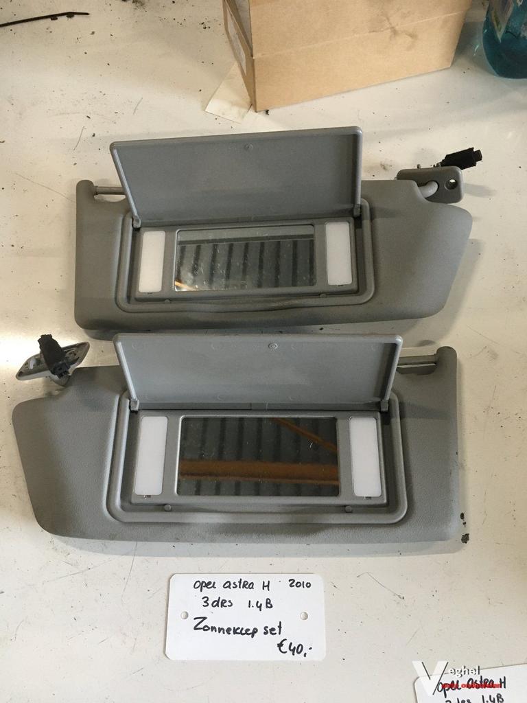 Opel Astra H Coupe 2010 1.4 B Zonneklep set, Gebruikt, -, -, Ophalen of Verzenden