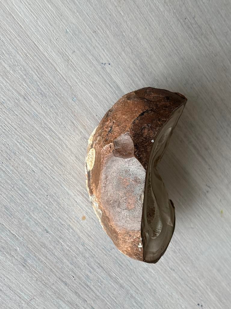 Bijzondere Vuursteen Concretie - Uniek Natuurlijk Kunstwerk, Ophalen of Verzenden, Mineraal