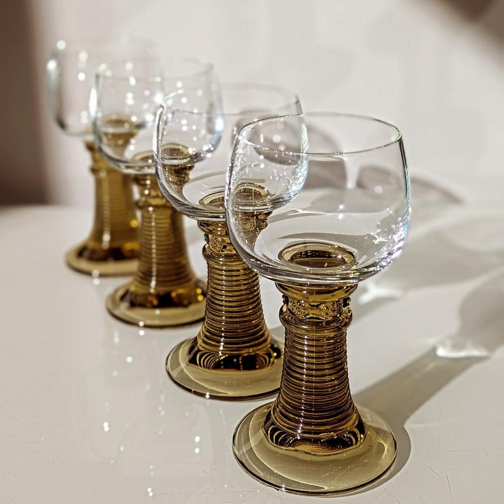 4 stuks traditionele Roemer wijnglazen, Ophalen of Verzenden, Nieuw, Overige typen